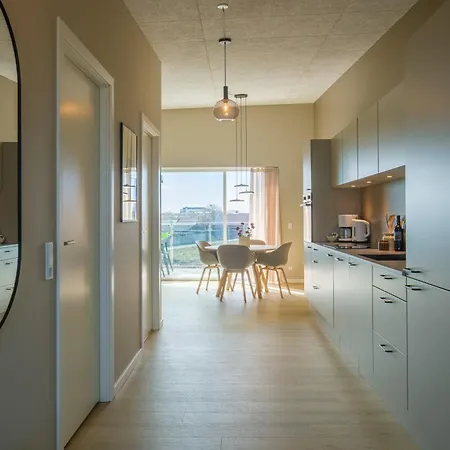 Aalborg Hotel Apartments Апарт-отель
